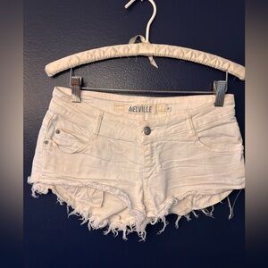 Brandy Melville White Denim Cut Off Frayed Low Rise Micro Shorts SZ 38 (Small)
